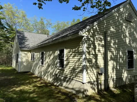 26 Old Nutt Farm Road Rockport ME 04856