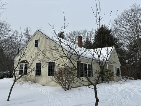 26 Old Nutt Farm Road Rockport ME 04856
