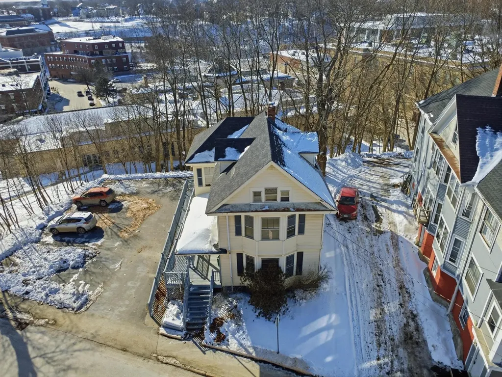 44 Center Street Bangor ME 04401