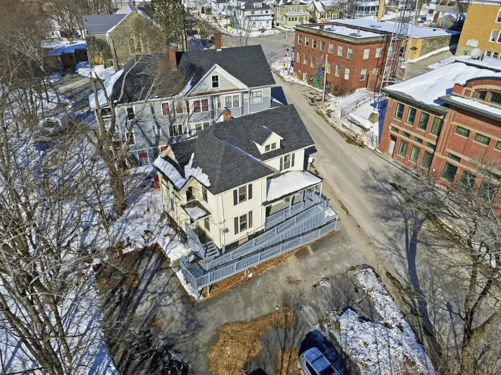 44 Center Street Bangor ME 04401