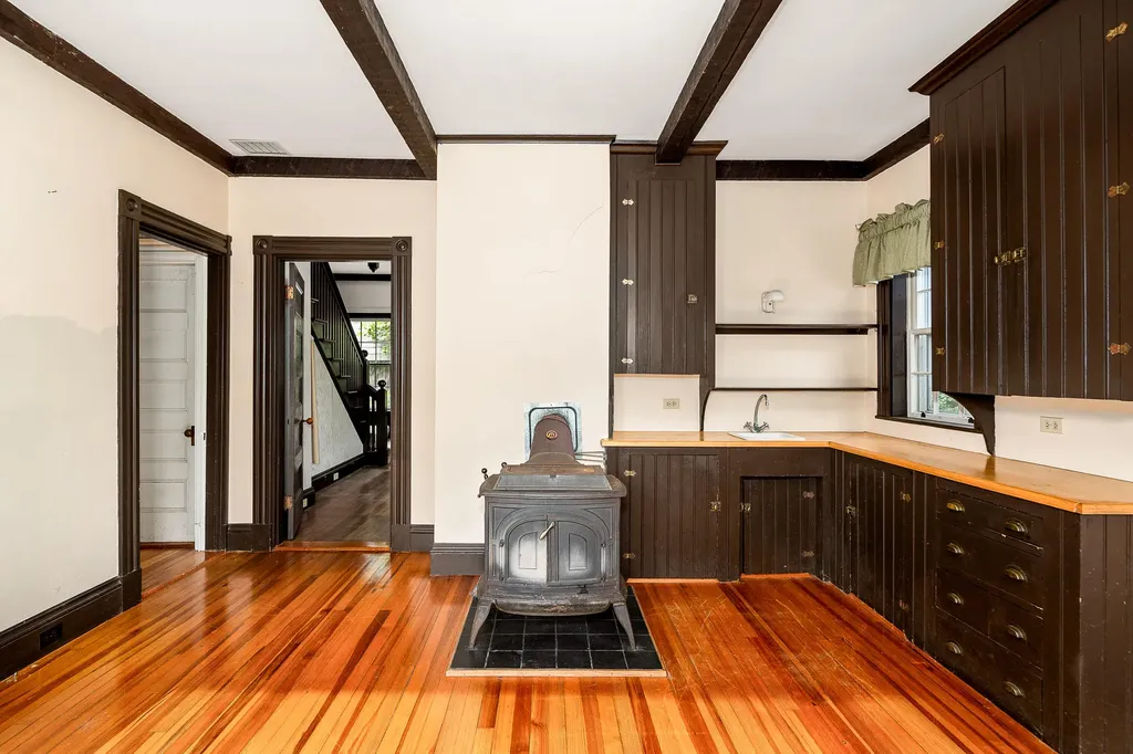 108 Derby Road Islesboro ME 04848