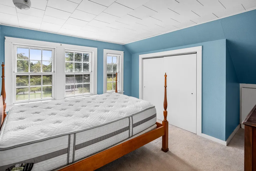 108 Derby Road Islesboro ME 04848