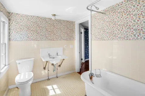 108 Derby Road Islesboro ME 04848