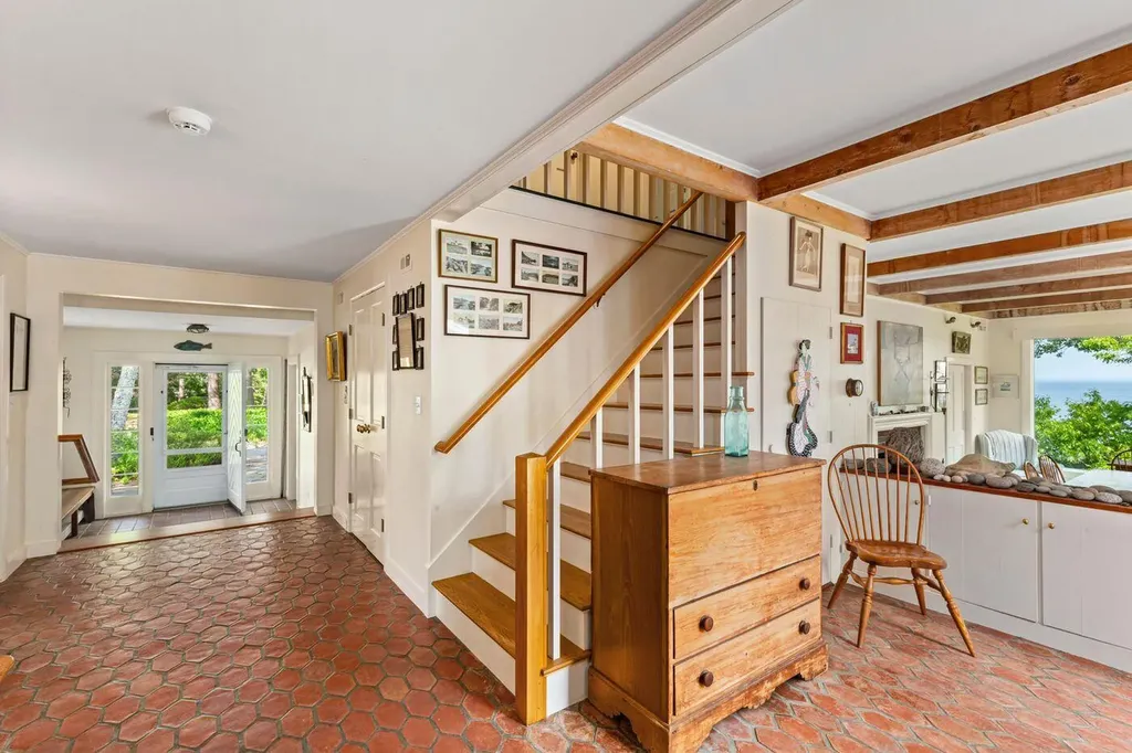 80 Hayfield Way Rockport ME 04856