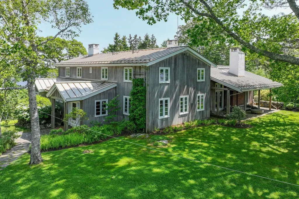 80 Hayfield Way Rockport ME 04856