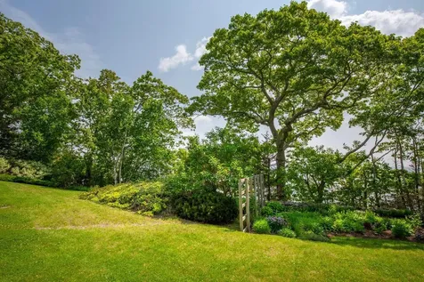80 Hayfield Way Rockport ME 04856