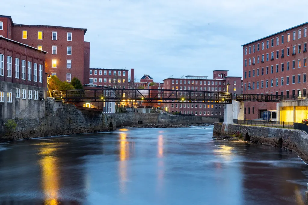 26 Upper Falls Road Biddeford ME 04005