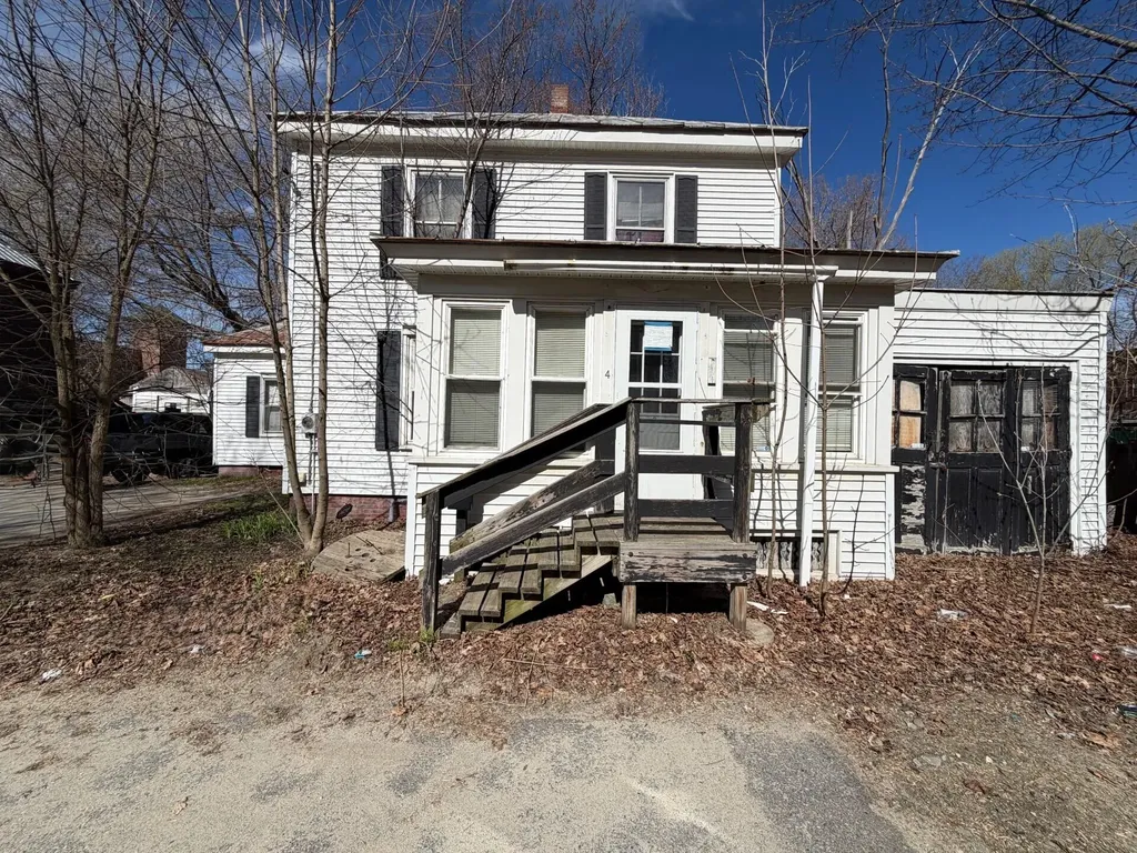4 Union Place Waterville ME 04901