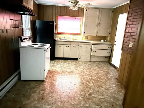4 Union Place Waterville ME 04901