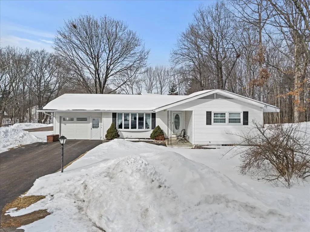 10 George Avenue Sanford ME 04073