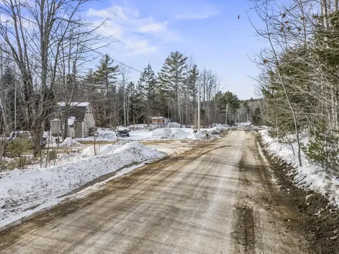 514 Old County Road Waldoboro ME 04572