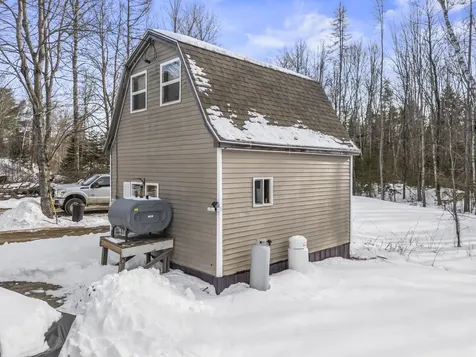514 Old County Road Waldoboro ME 04572