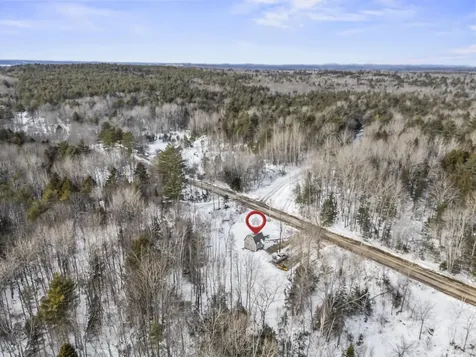514 Old County Road Waldoboro ME 04572