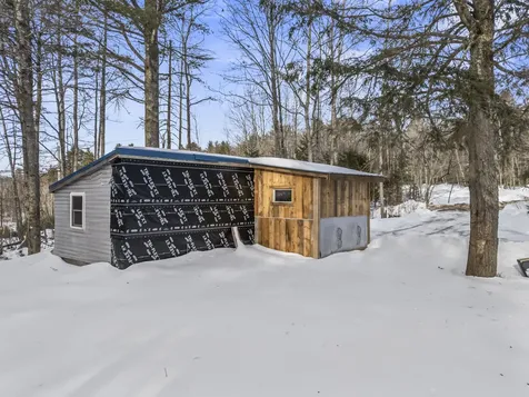 514 Old County Road Waldoboro ME 04572