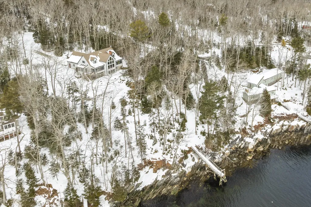 5 Southern Point Road Bristol ME 04564