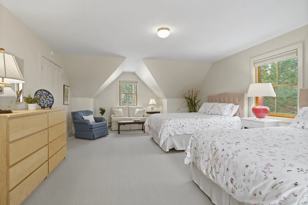 5 Southern Point Road Bristol ME 04564