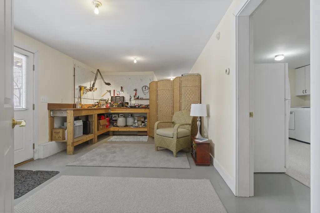 5 Southern Point Road Bristol ME 04564