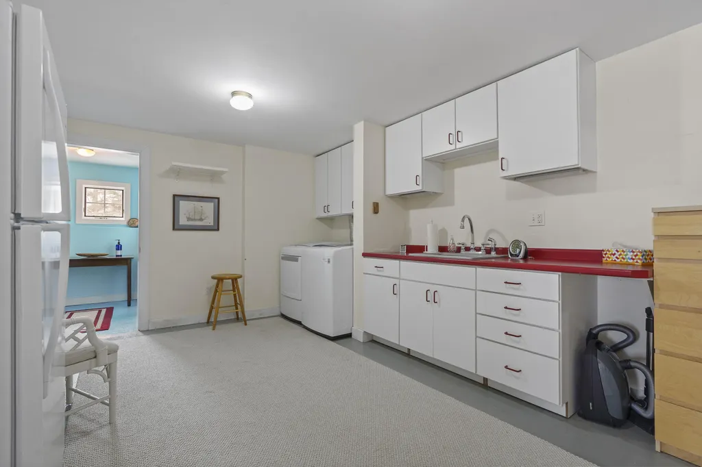 5 Southern Point Road Bristol ME 04564