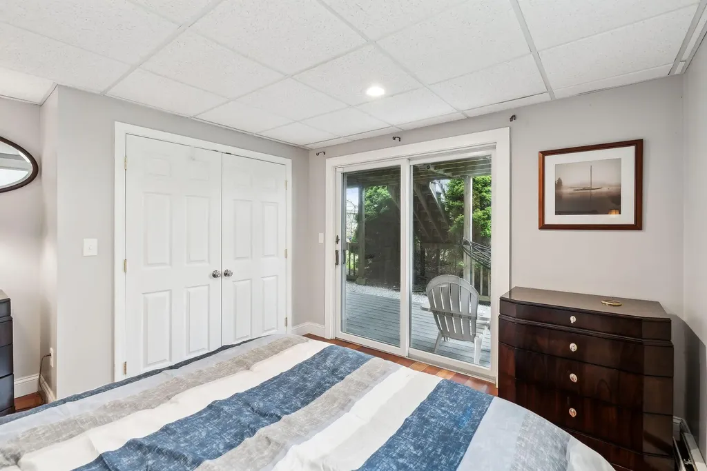 1081 Kings Highway Kennebunkport ME 04046