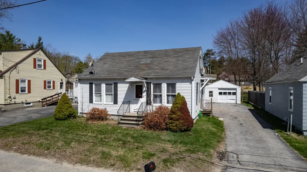 867 Minot Avenue Auburn ME 04210