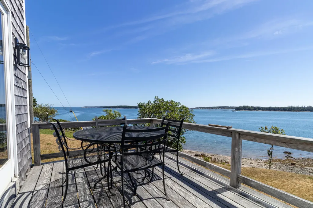 21 Ocean Street Jonesport ME 04649