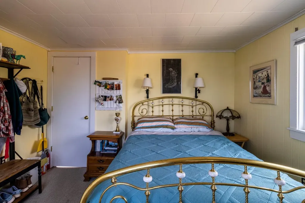 21 Ocean Street Jonesport ME 04649