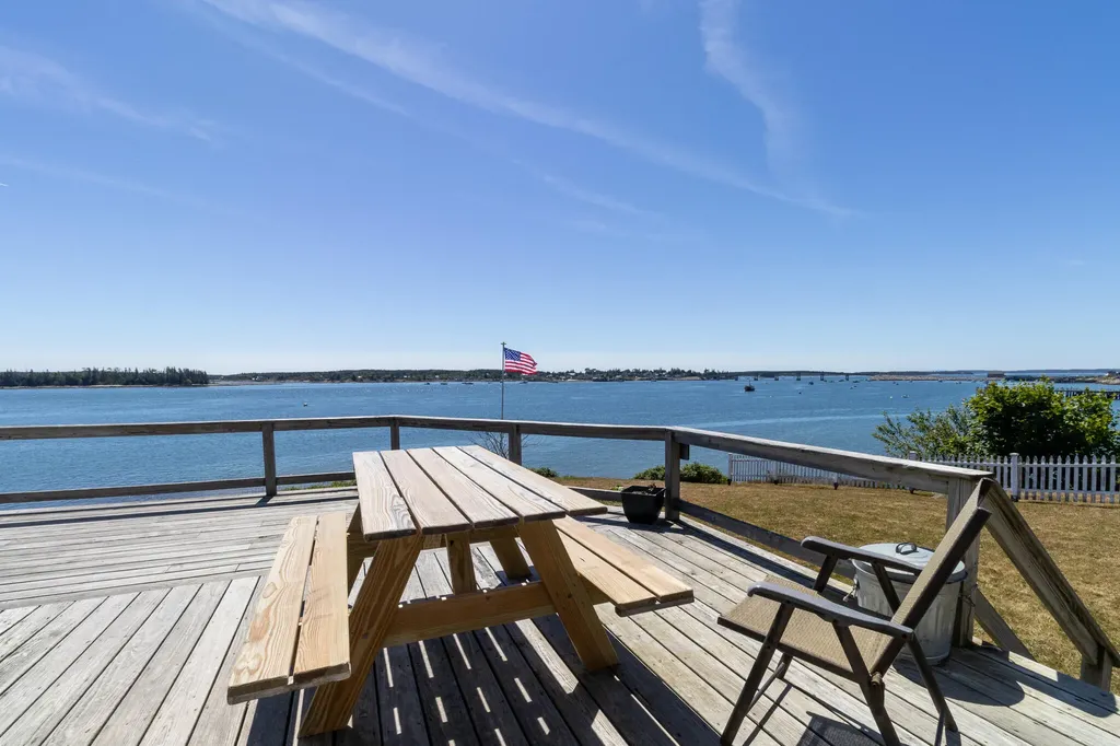 21 Ocean Street Jonesport ME 04649