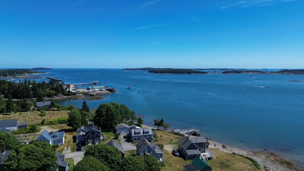 21 Ocean Street Jonesport ME 04649