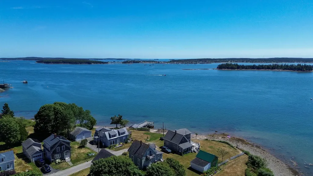 21 Ocean Street Jonesport ME 04649