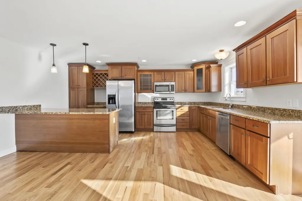 7 Heath Street Old Orchard Beach ME 04064