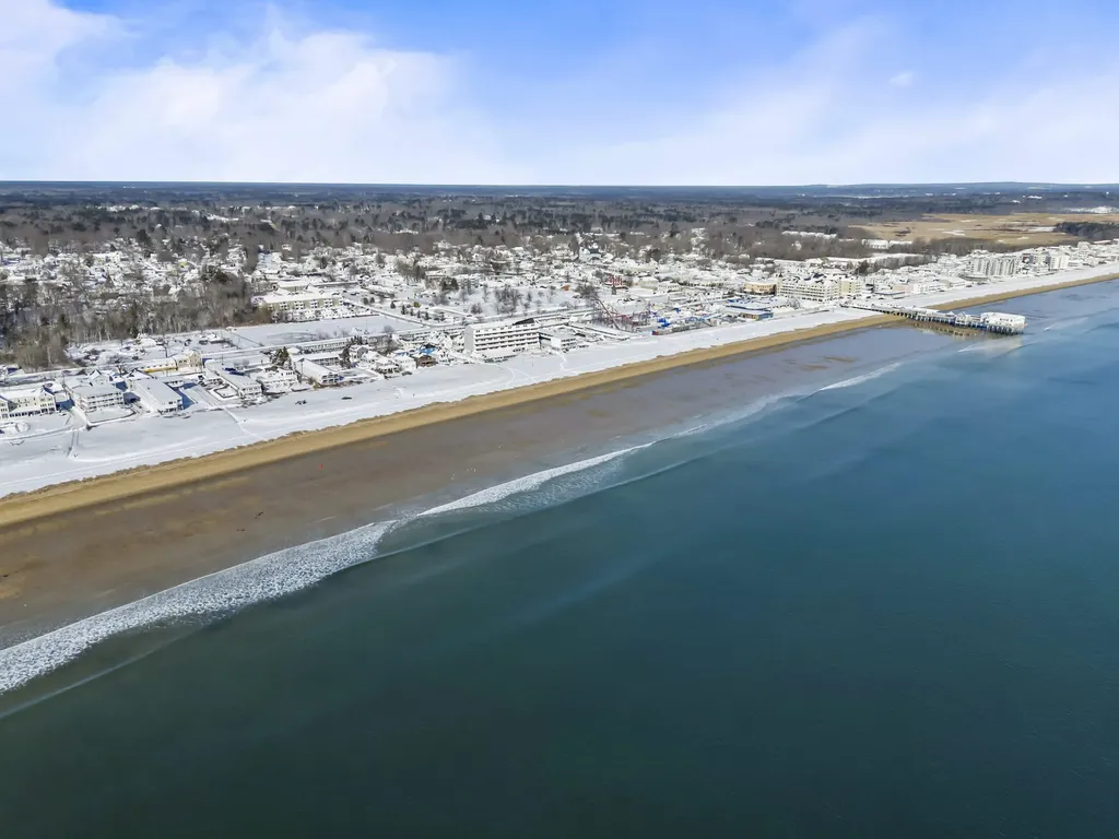 7 Heath Street Old Orchard Beach ME 04064