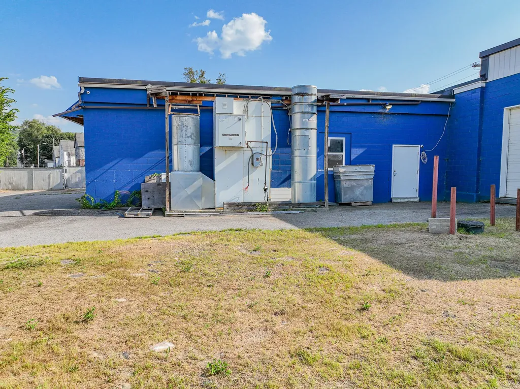 70 Essex Avenue Rumford ME 04276