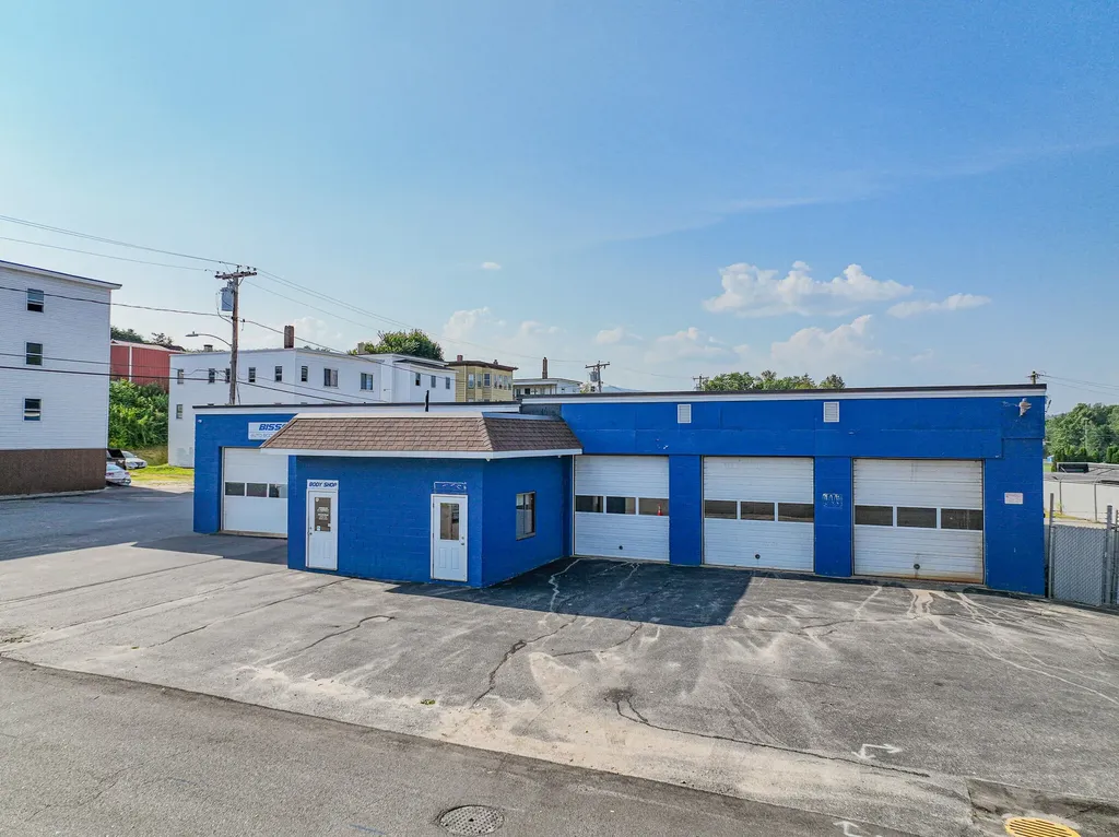 70 Essex Avenue Rumford ME 04276