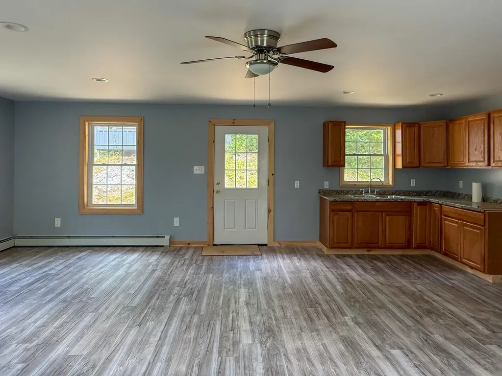 21 Coolidge Road Dixfield ME 04224