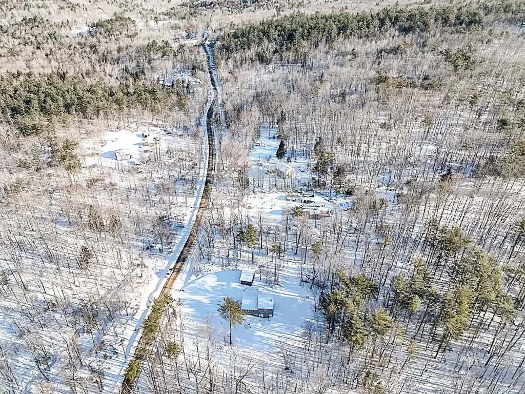 21 Coolidge Road Dixfield ME 04224