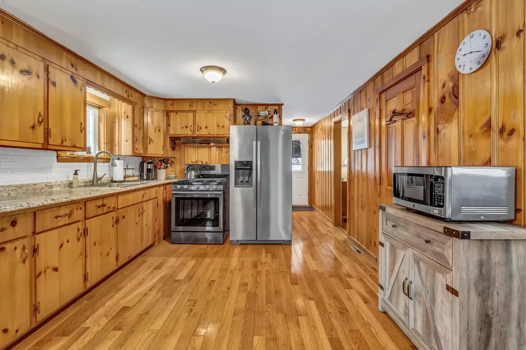 27 Reed Road Coplin Plt ME 04983