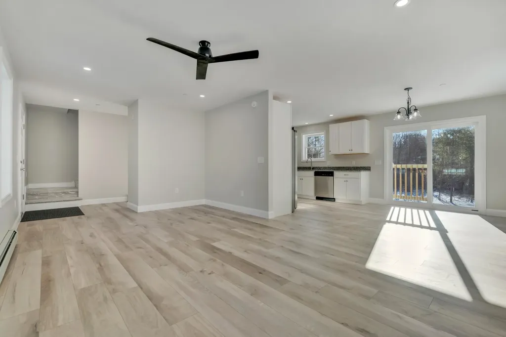 60 Welch Lane Sanford ME 04073