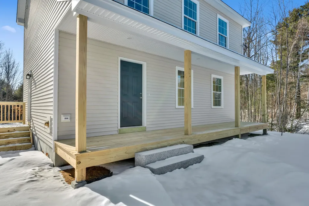 60 Welch Lane Sanford ME 04073