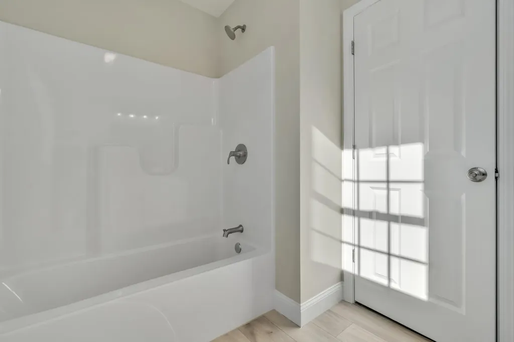 60 Welch Lane Sanford ME 04073