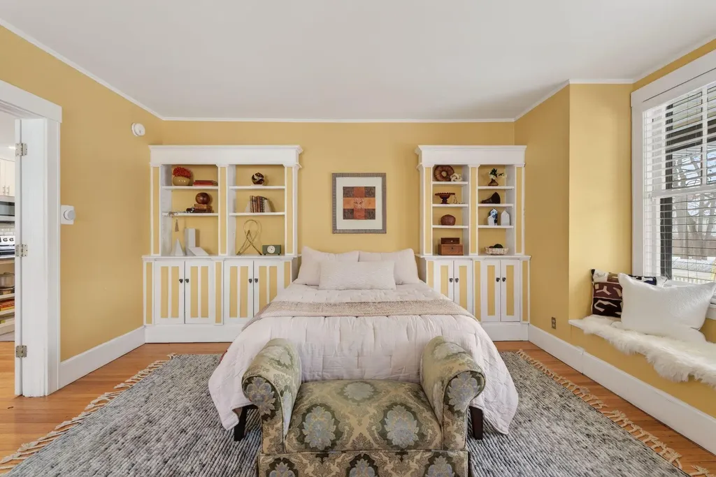 263 Brighton Avenue Portland ME 04102