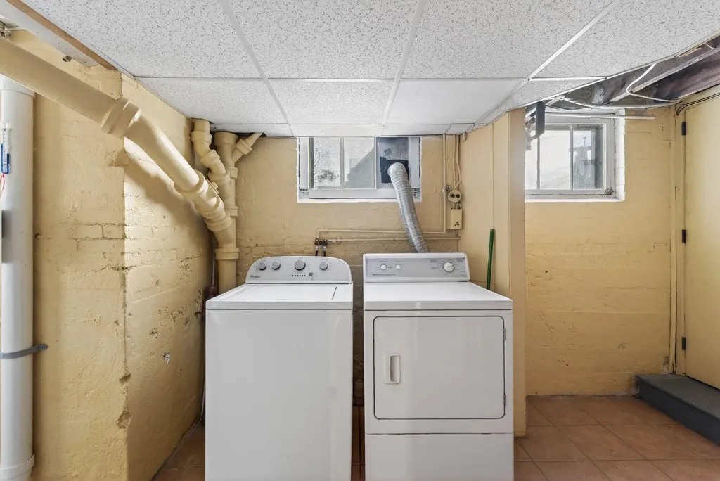 263 Brighton Avenue Portland ME 04102