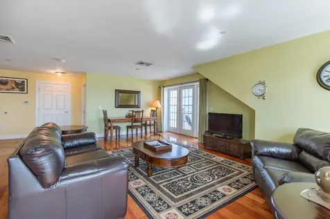 1 E Grand Avenue Old Orchard Beach ME 04064