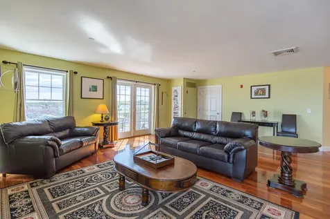 1 E Grand Avenue Old Orchard Beach ME 04064