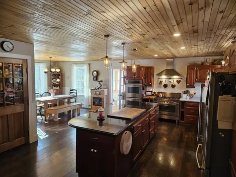 456 Temple Road Farmington ME 04938
