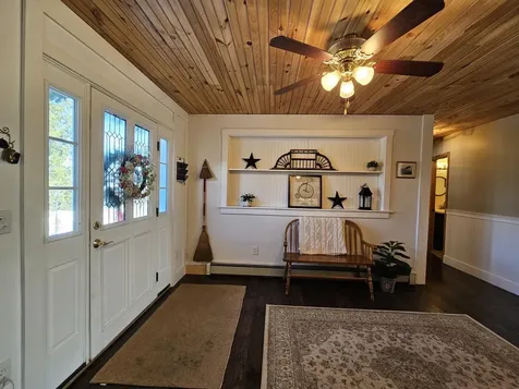 456 Temple Road Farmington ME 04938