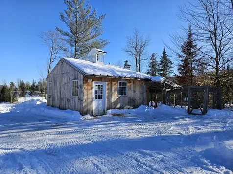 456 Temple Road Farmington ME 04938