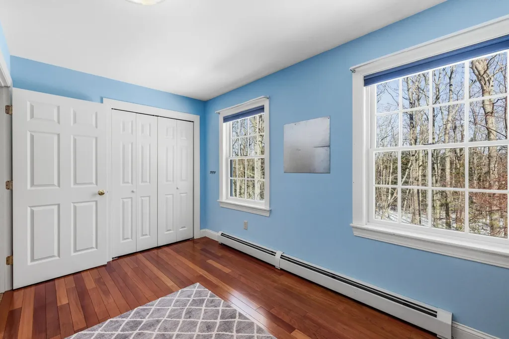 9 Carriedale Lane Kennebunk ME 04043