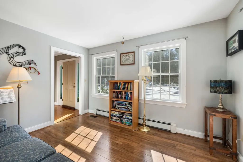 9 Carriedale Lane Kennebunk ME 04043
