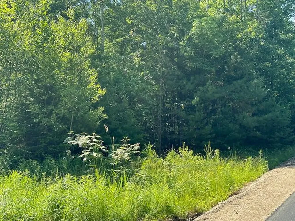 671 Stream Road Winterport ME 04496