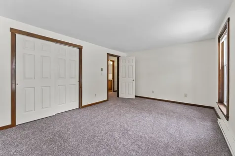 61 Ward Circle Brunswick ME 04011